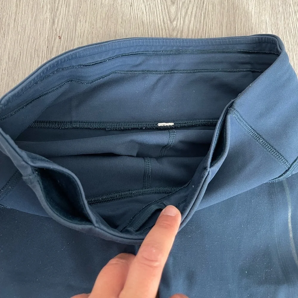 Lululemon blue athletic leggings